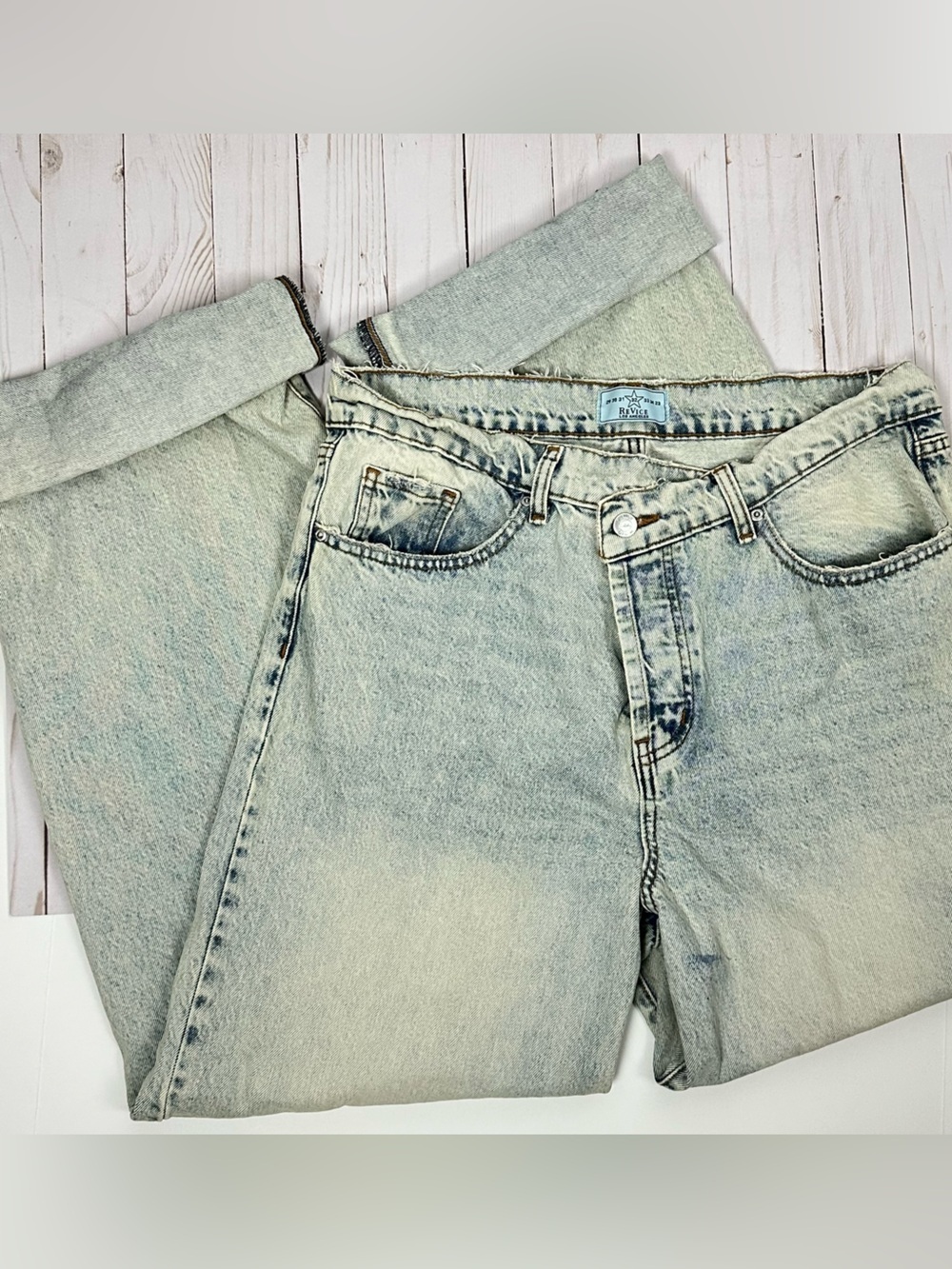 REVICE Oversized Cross Front Jeans Shai Town wash - size 32